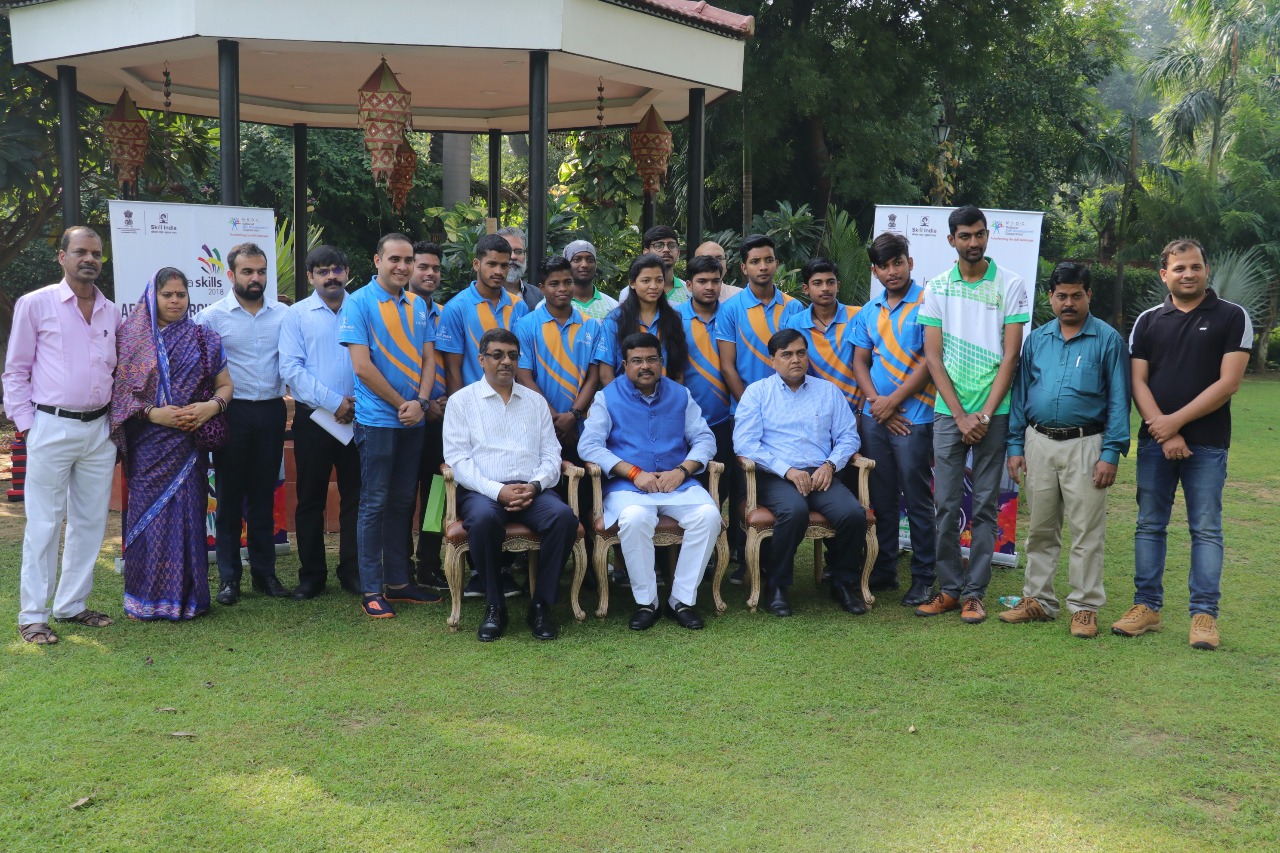 Shri Dharmendra Pradhan, Hon’ble Minister of Petroleum & Natural Gas, Sk...
