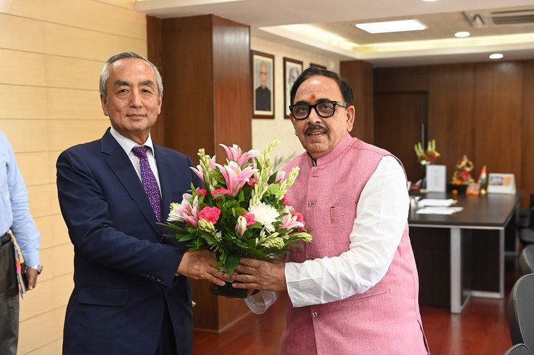 japanese_ambassador_kenji_hiramatsu_and_cabinet_minister_dr_mahendra_nath_pandey