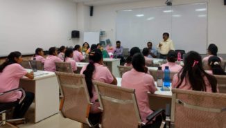 mahindra&_mahindra_pink_collars_for_iti_women_