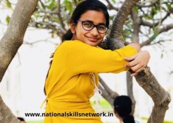 Meet this tech-savvy girl