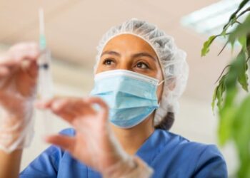 Top 5 Challenges faced by nurses and how to address them