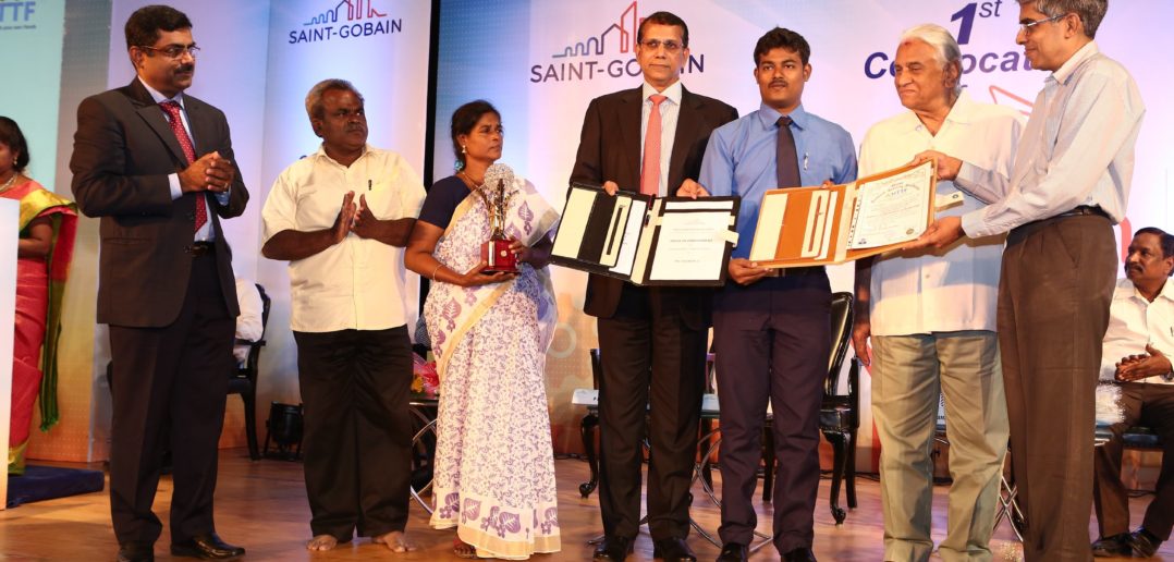 Saint_gobain_lwe_student_receiving_the_diploma_completion__certificate_during_convocation